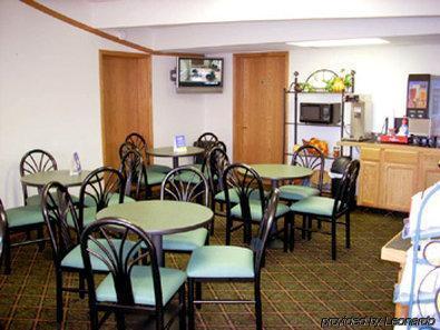 Sunflower Inn & Suites - Garden City Restaurant bilde
