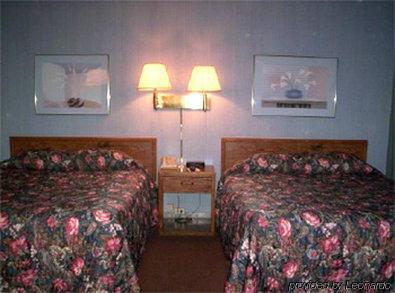 Sunflower Inn & Suites - Garden City Rom bilde