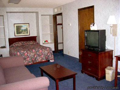 Sunflower Inn & Suites - Garden City Rom bilde